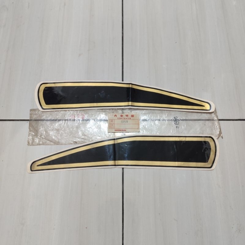 sticker stiker striping list lis tengki tangki bensin honda CG125 CG 125 CG-125 nos