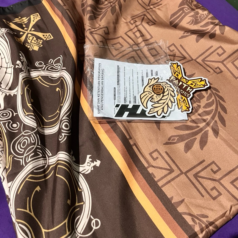 Sarung MH Wilds Fth Industries