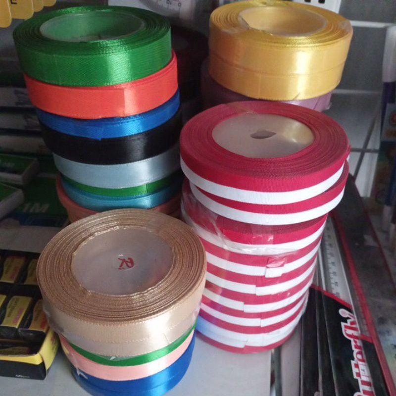 

aneka pita warna warni