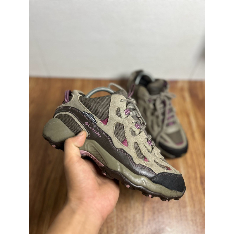 Sepatu gunung second original columbia