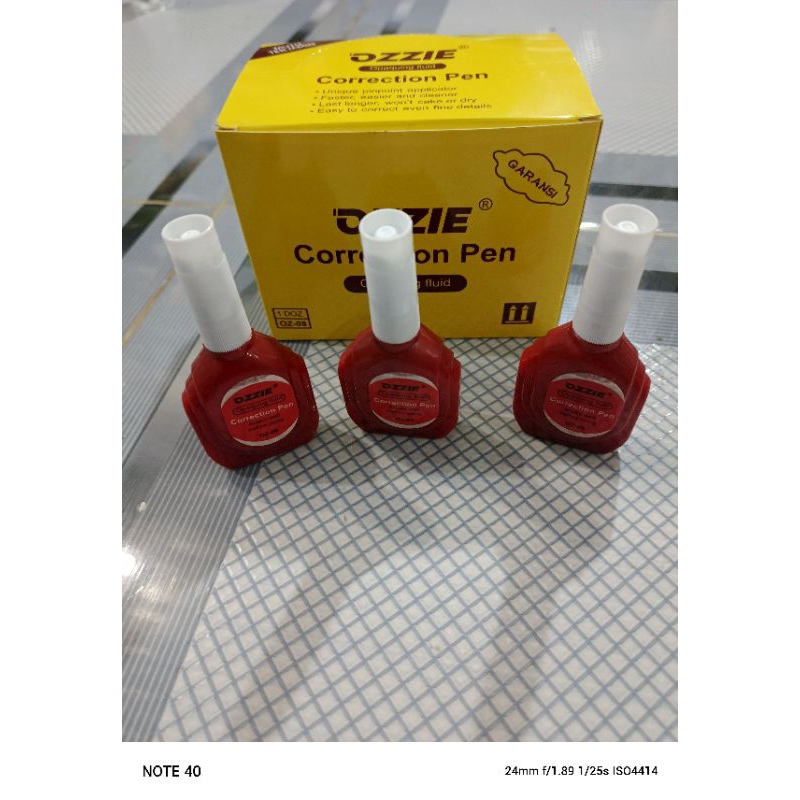 

( 3 pcs ) tipe x ozzie/corrections pen