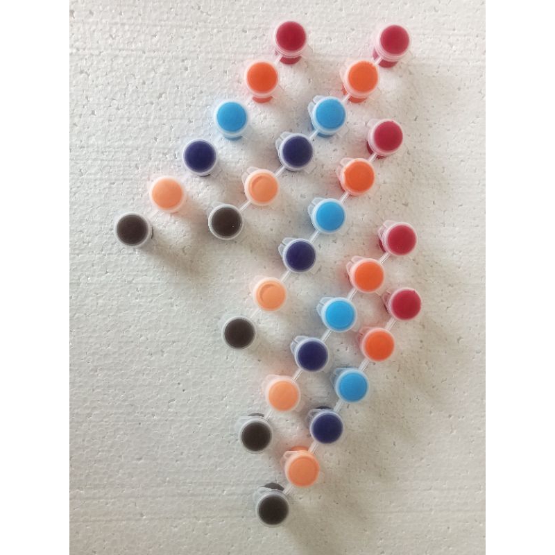 

Cat lukis Styrofoam kemasan kecil