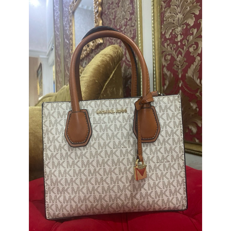 Preloved MK mercer signature Vanila