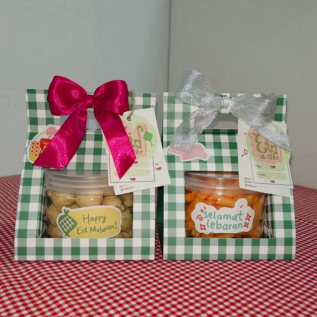 

HAMPERS LEBARAN MINI KUE TENTENG AESTHETIC BANDUNG