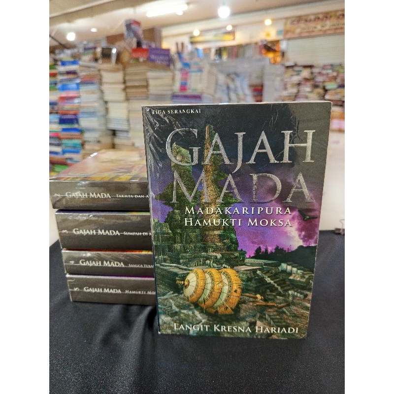 Novel Gajah Mada by Langit Kresna Hariadi Original