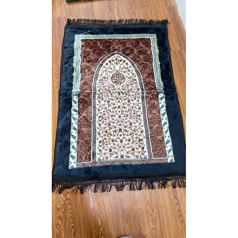 SAJADAH RUMBAI/ SAJADAH BUSA TEBAL/ SAJADAH LEMBUT/ SAJADAH HAMPERS