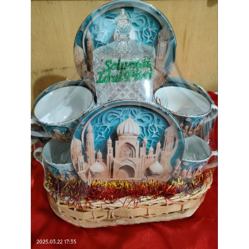 

PARCEL LEBARAN TEASET PREMIUM MOTIF LEBARAN IDULFITRI RAMADHAN GIFT TERLARIS FREE KARTU UCAPAN