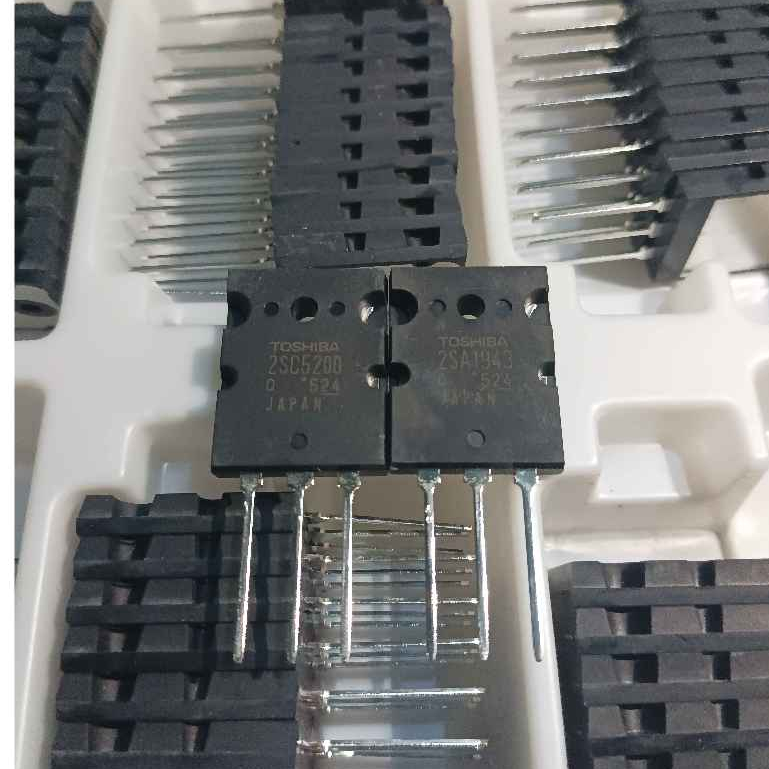 TRANSISTOR FINAL TOSHIBA C5200/A1943 ORIGINAL LOT 524