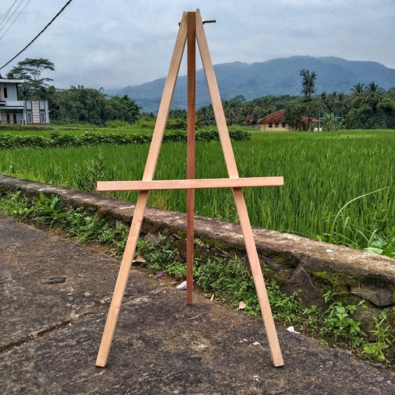 

Tripod Kayu Wooden Easel Standing Poto Weding 100x50cm