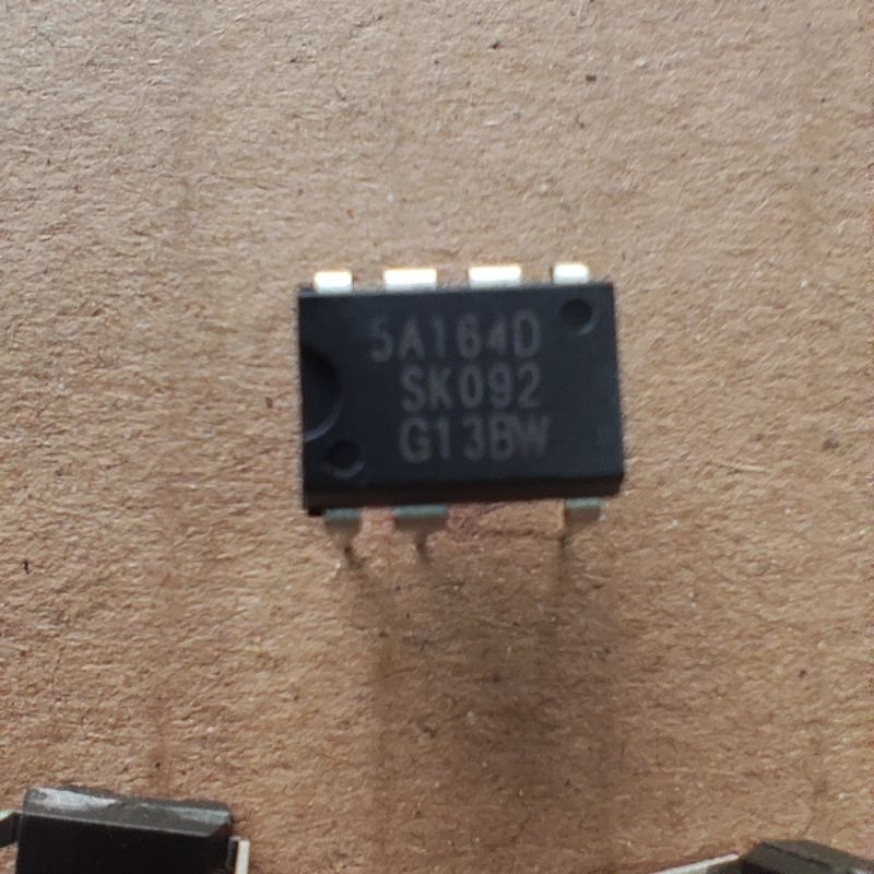 IC 5A164D Ic power SK902 2pcs New