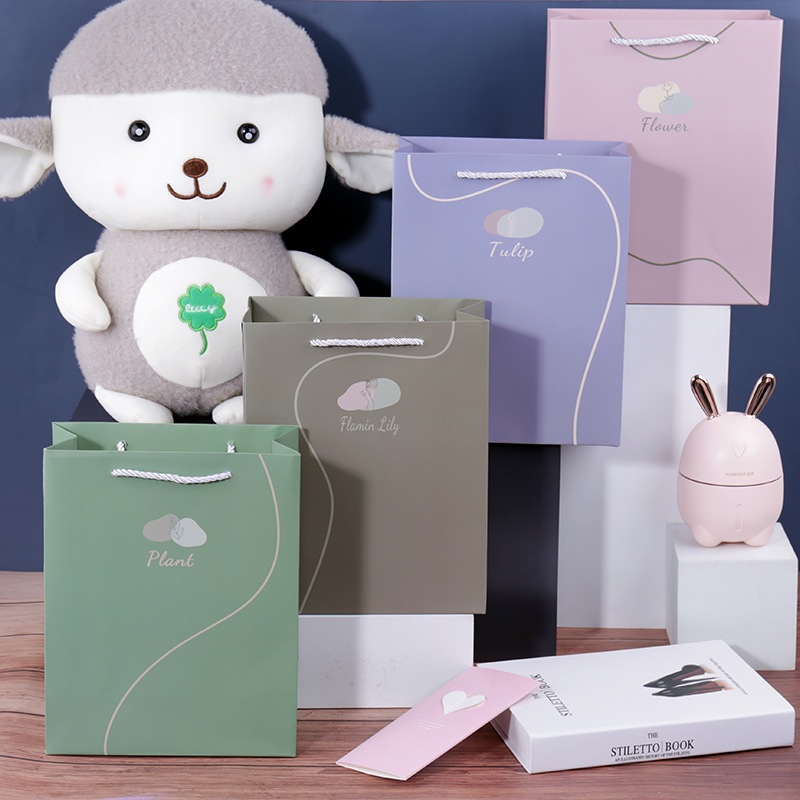 

Paperbag kantong tas ulang tahun cute / goodiebag birthday paper bag lucu