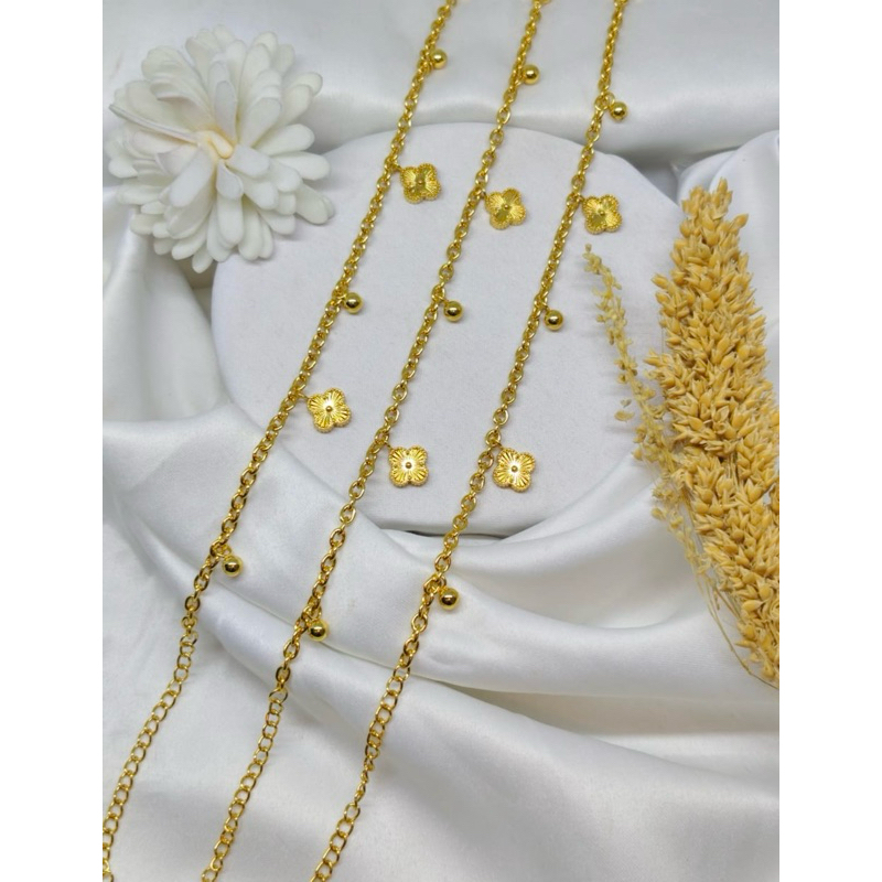 Gelang Tangan Bentuk Clover Bahan Titanium