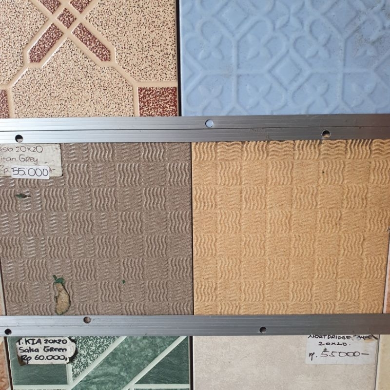 keramik lantai kamar mandi teras garasi rumah ASIA 20x20 TITAN GREY dan CREAM