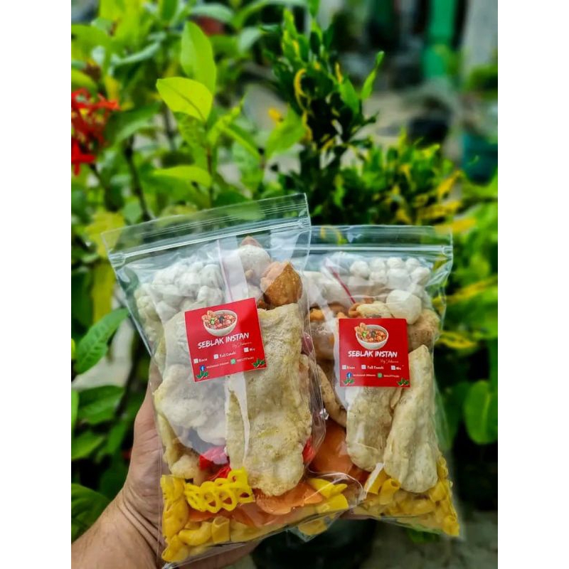

Seblak instan Cuanki komplit +Daun jeruk+jeruk limau