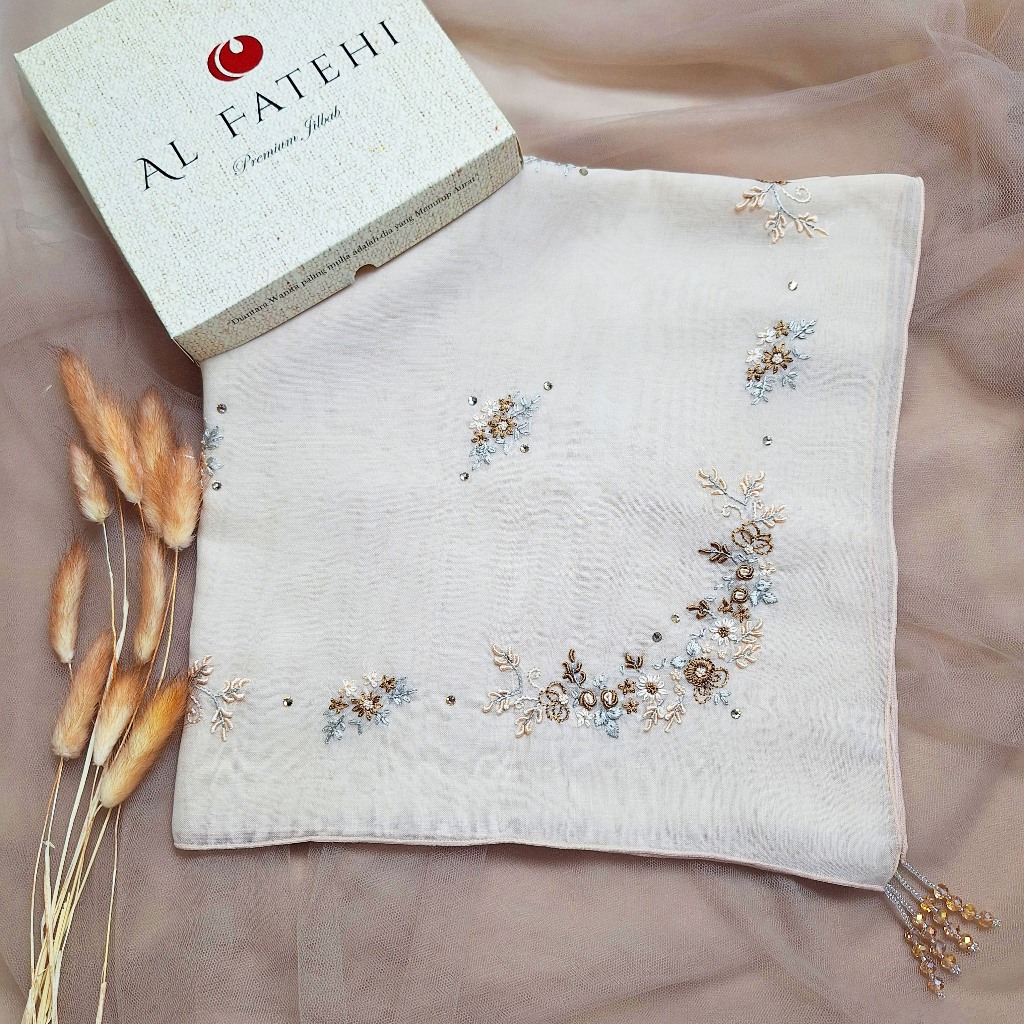 Kerudung Paris Al Fatehi Premium Motif Sulam Haliza New/Segi Empat/Bahan Lembut/Nyaman/Jilbab Segi E