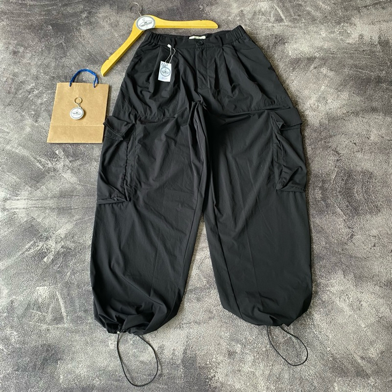 CELANA CARGO BALLON GENERAL IDEA (kode c760)