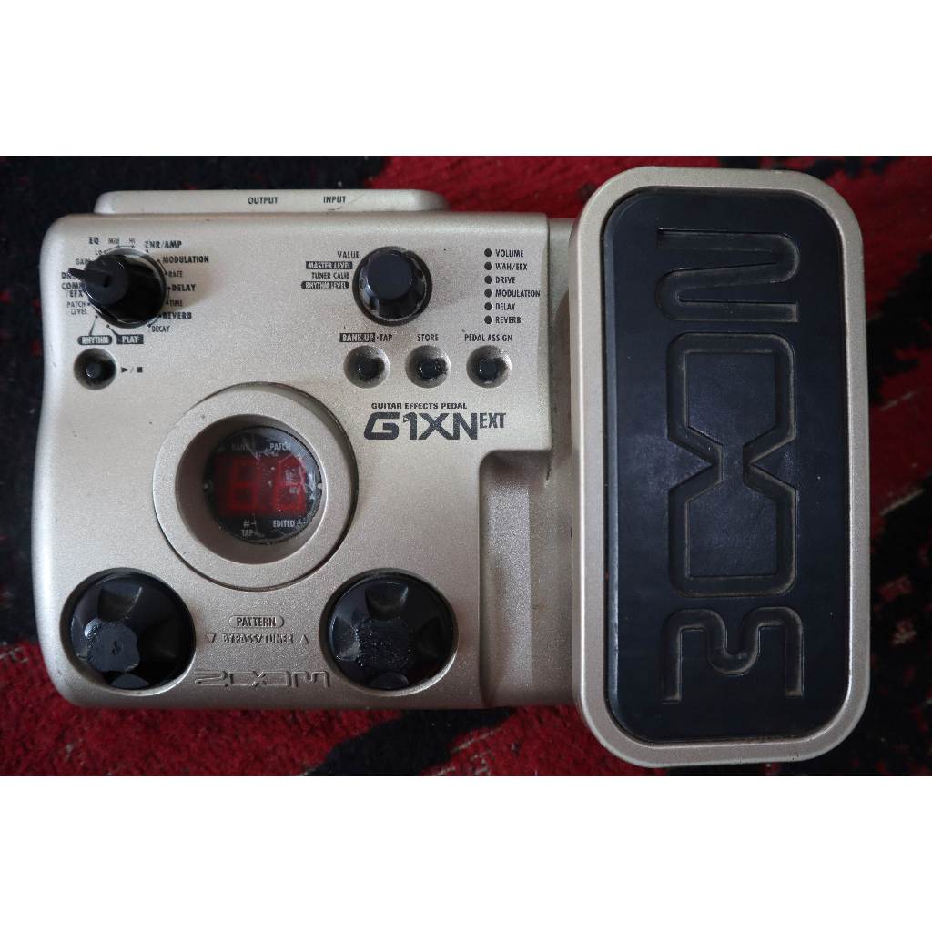 Zoom G1XN Original Multi efek gitar Secondhand