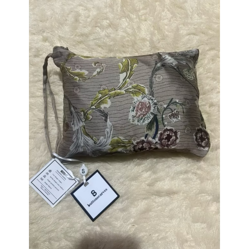 mukena royale buttonscarves