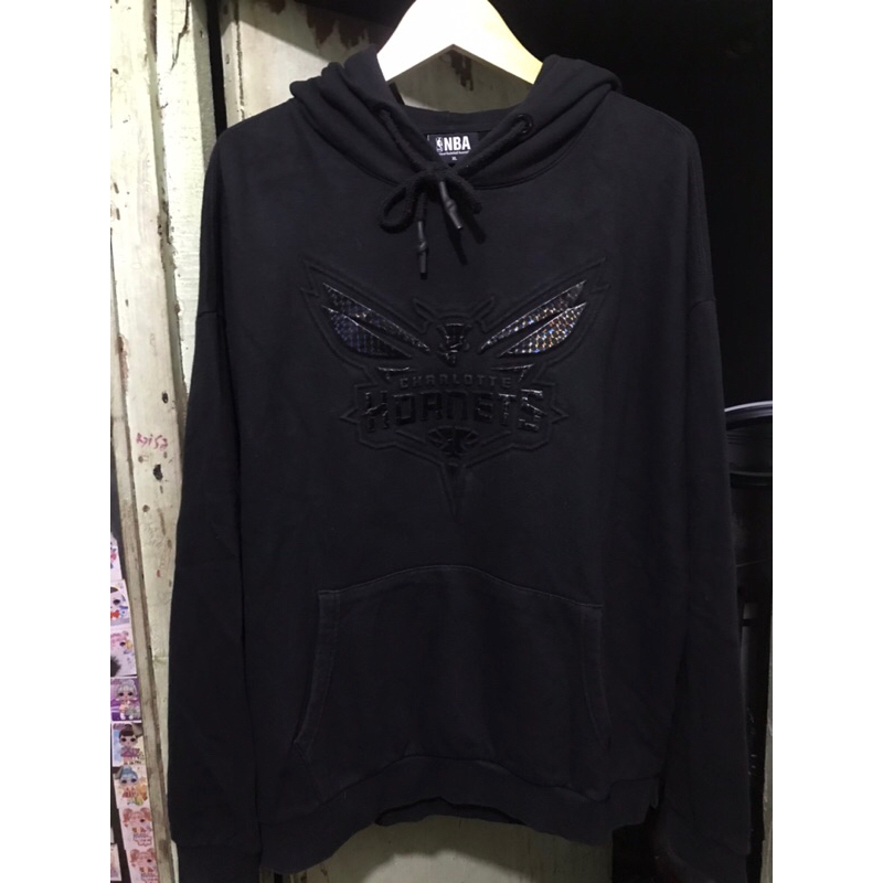 HOODIE NBA CHARLOTTE HORNETS SECOND LIKE NEW