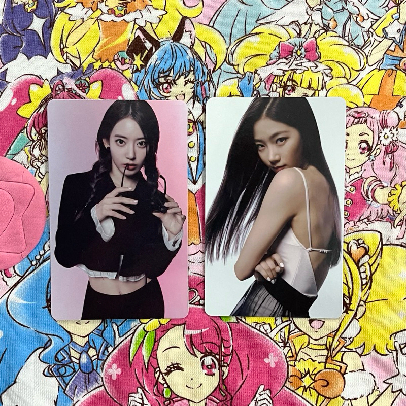 [NEGO] Photocard Official Sakura Kazuha Le Sserafim – Fearless Monochrome Bouquet