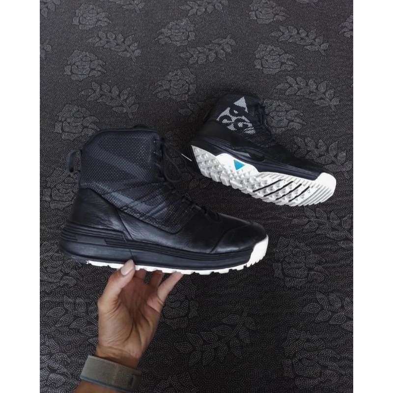 Sepatu Nike Lab ACG LunarTerra Arktos