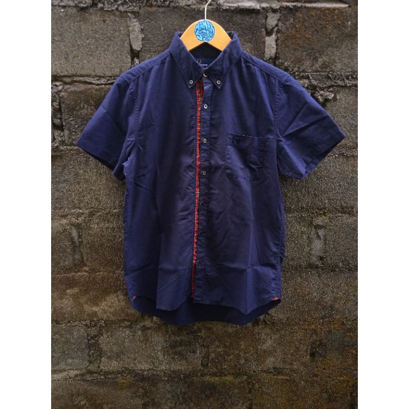 kemeja Fred Perry