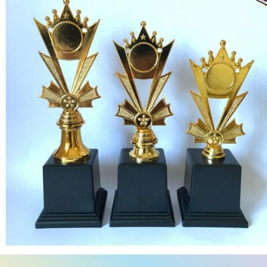Piala 1 Set Piala penghargaan murah (1 set)