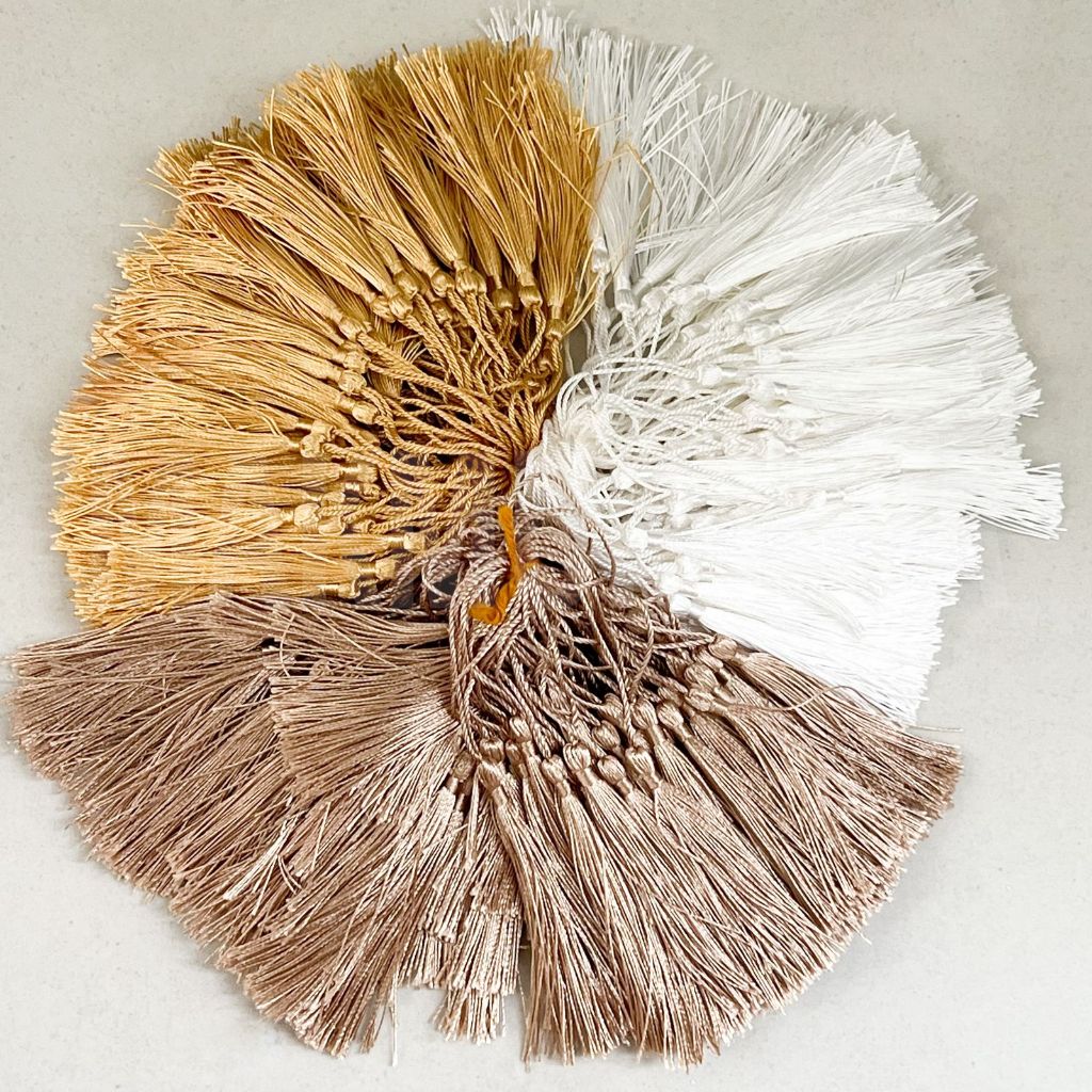 

Tasel Tassel Rumbai Tesel / Dekorasi Hampers Hiasan Aksesoris Imlek Idul Fitri Natal 100pcs