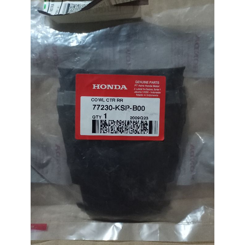 77230-KSP-B00 Cover Center Tutup Lampu Belakang Mega Pro Monosog. ORIGINAL AHM