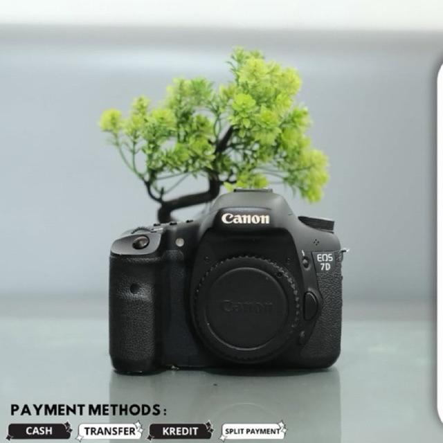 KAMERA CANON 7D body only
