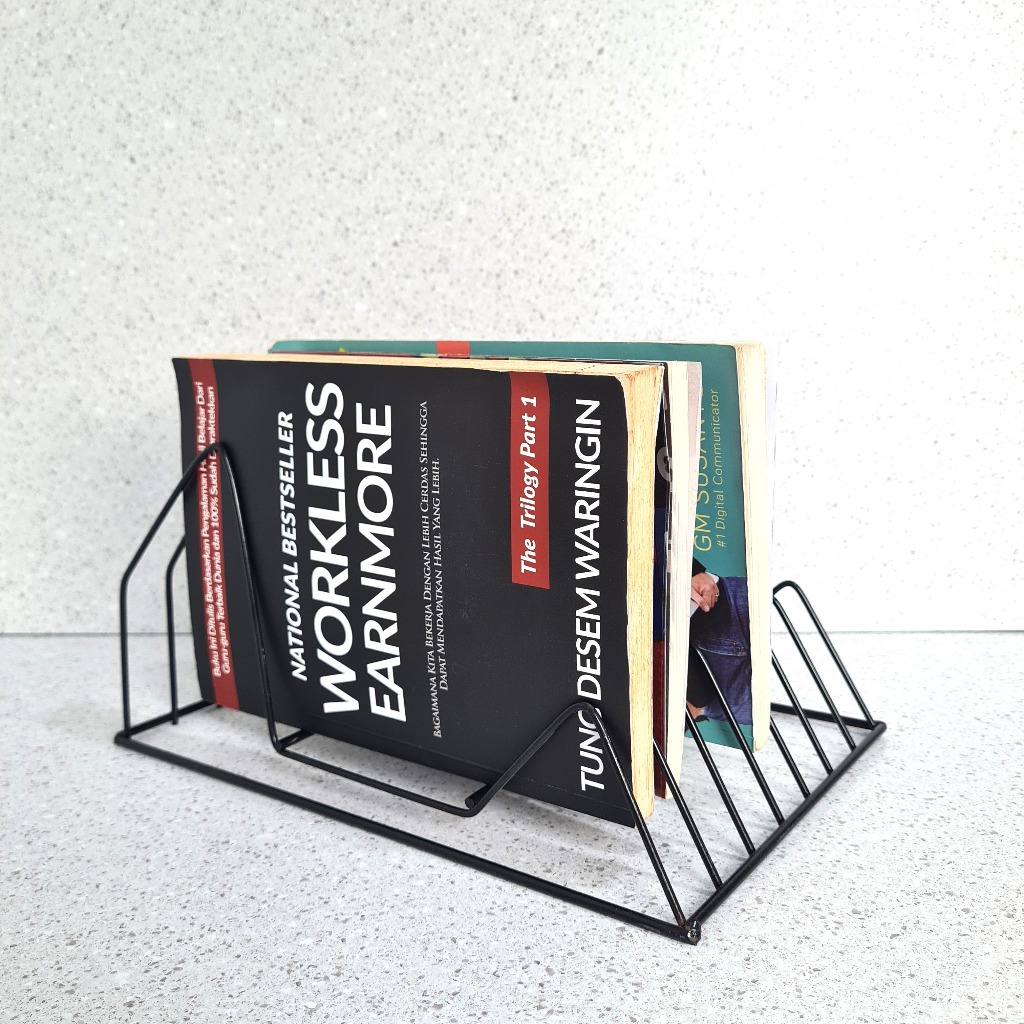 

Penahan Buku Besi dan Tablet Serbaguna / Nordic Bookshelf