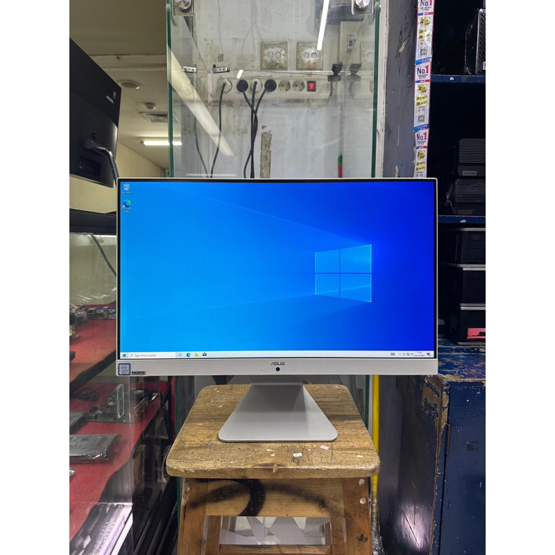 PC ALL IN INE ASUS CORE I3-GEN8 RAM 4GB SSD 128GB MULUS