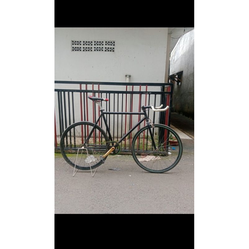 sepeda balap fixie