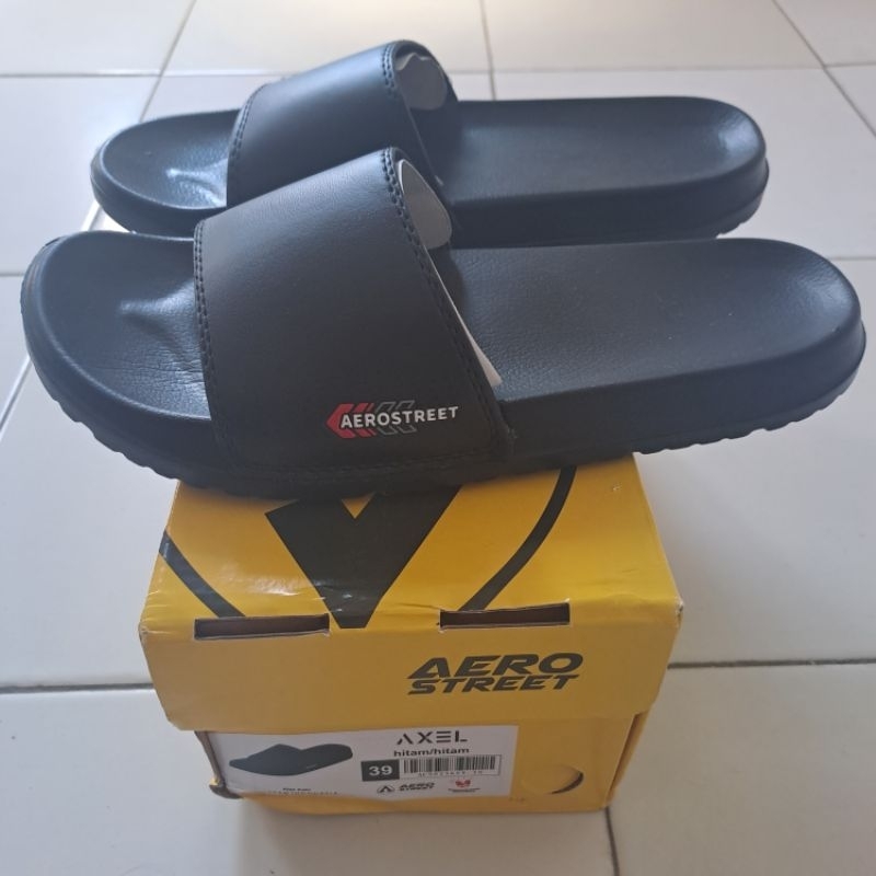 Sandal selop aerostreet axel hitam pria wanita