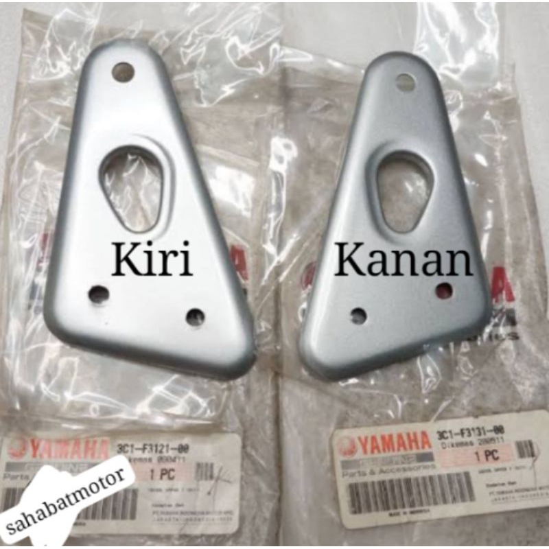 Kupingan Lampu Vixion Old Kanan & Kiri
