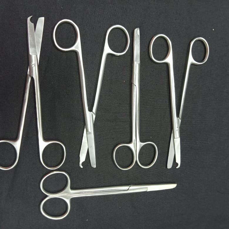 Gunting Benang Medis 14 cm