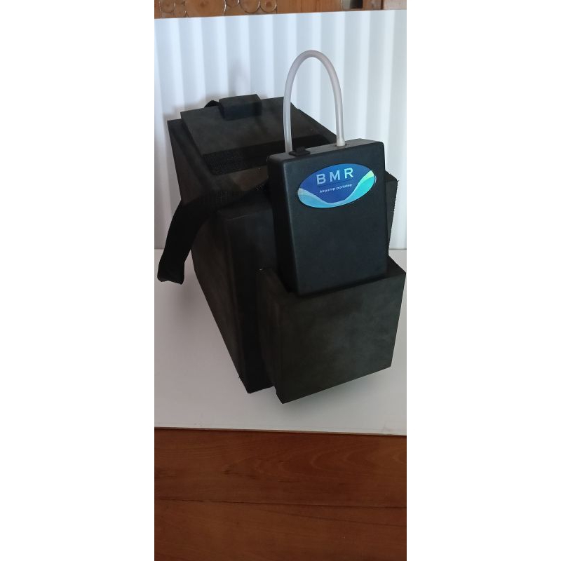 1 set box tempat umpan hidup dan aerator cas mancing