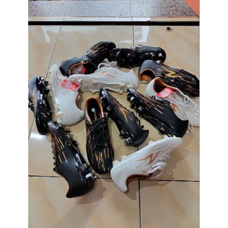 TAKE ALL 5 PCS SEPATU BOLA SPECS LS REBORN FG