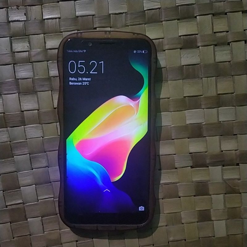 Oppo a83 normal ram 3/32 ada bercak dikit gak ngaruh gak kentara
