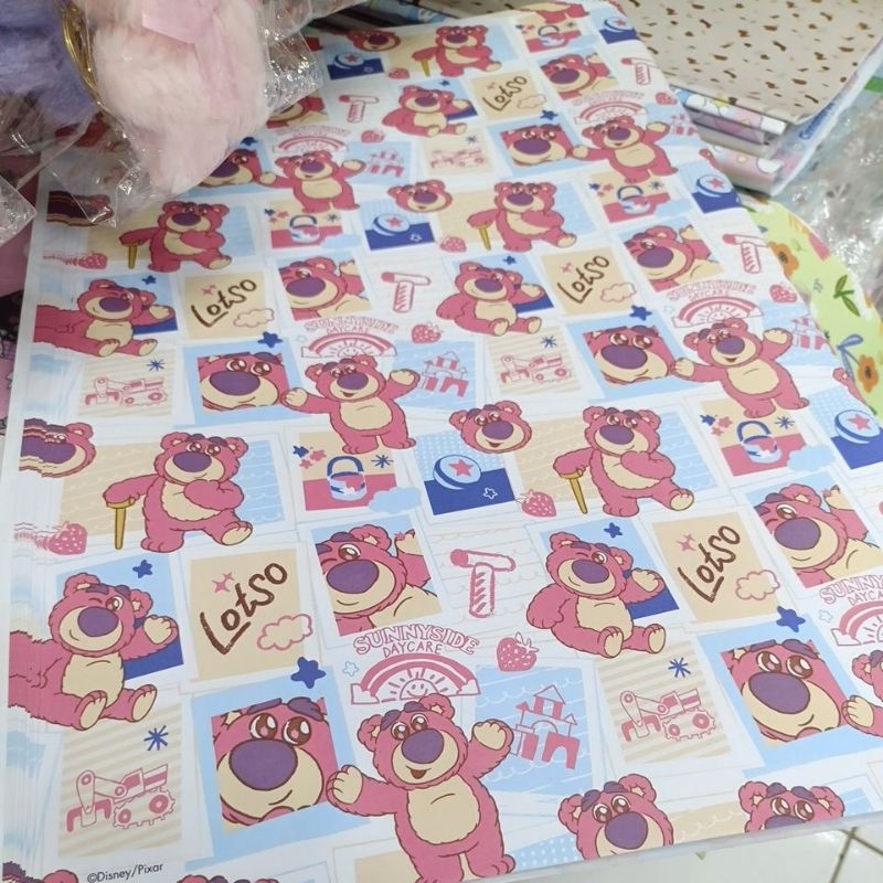 

Kertas Kado Sanwa Kecil