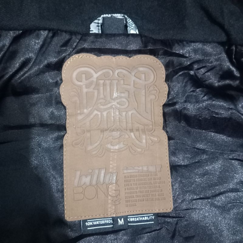 jaket gorpcore waterproof