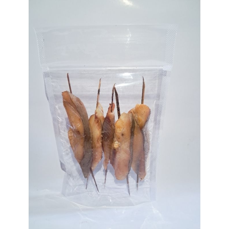 

ikan asap/ ikan sundukan/ ikan pe/ iwak sundukan