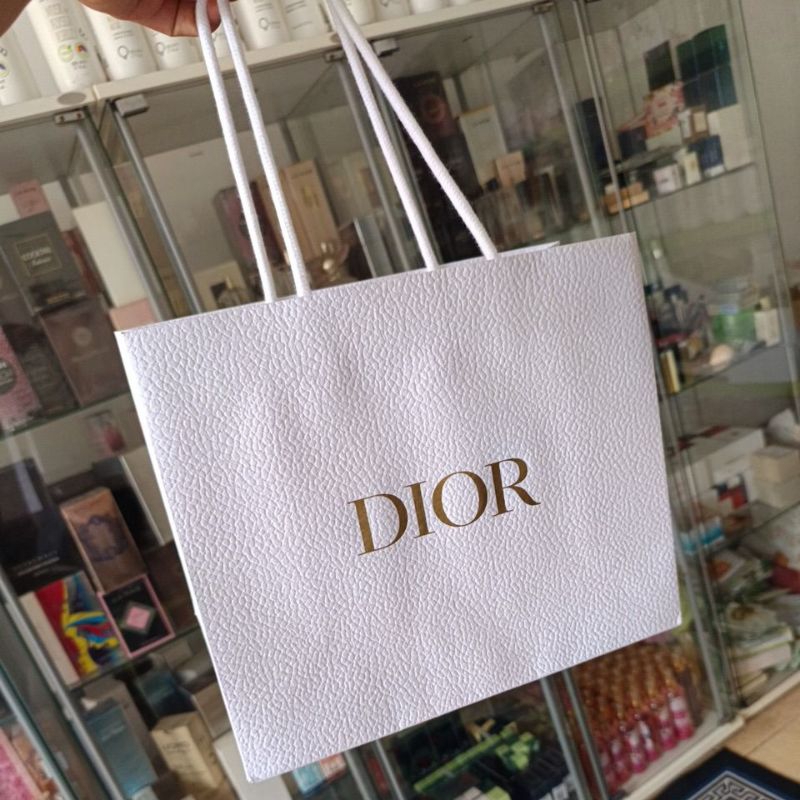 

Paper Bag DI0R ORIGINAL