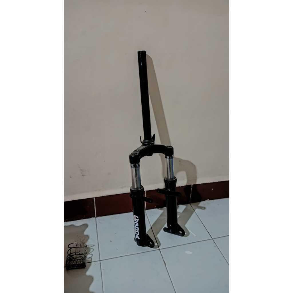 sokbekher depan goda 147