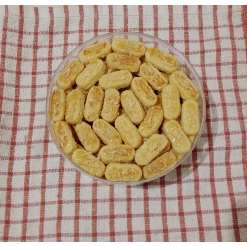 

KUE KERING KUE LEBARAN KUE NATALAN HAMPERS HARI RAYA