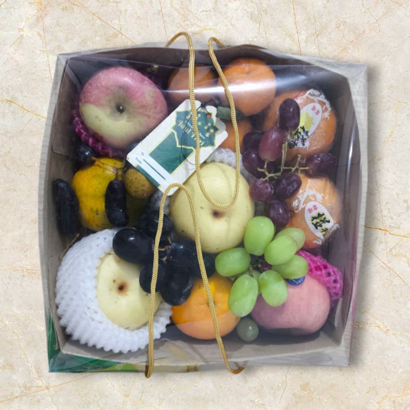 

Langsung Kirim Hampers Lebaran Fruit Box Premium - Parcel Buah Segar Free Kartu Ucapan Idul Fitri