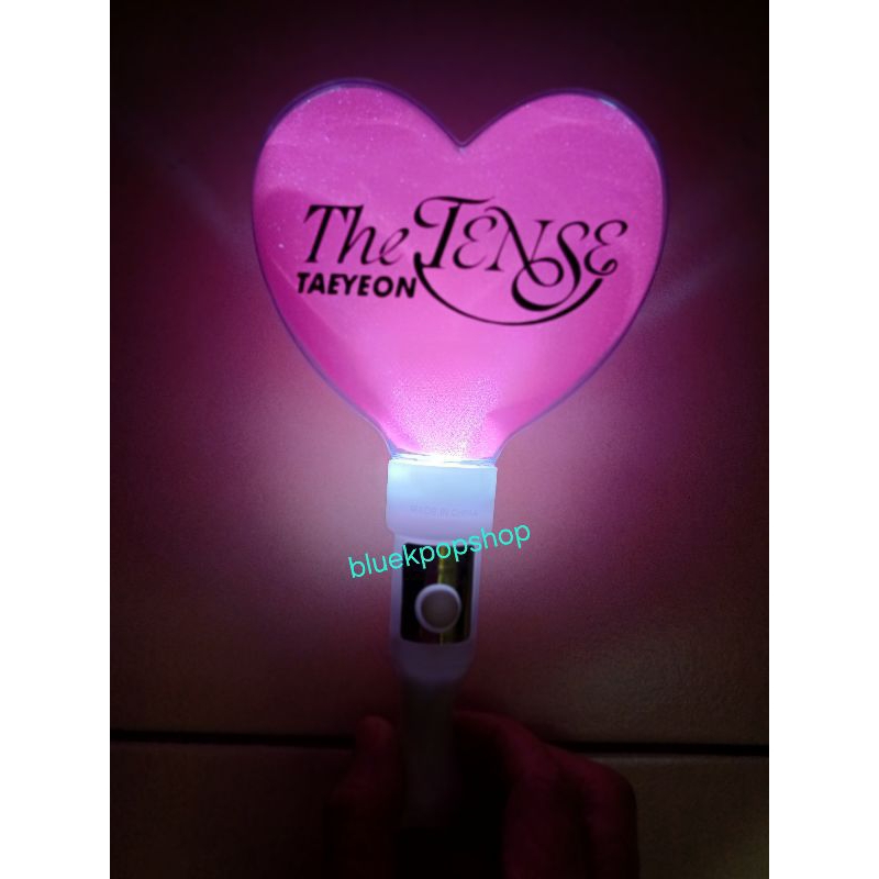 《 READY STOCK 》Pernak Pernik Kpop Konser Merch Lightstick Love TAEYEON - THE TENSE