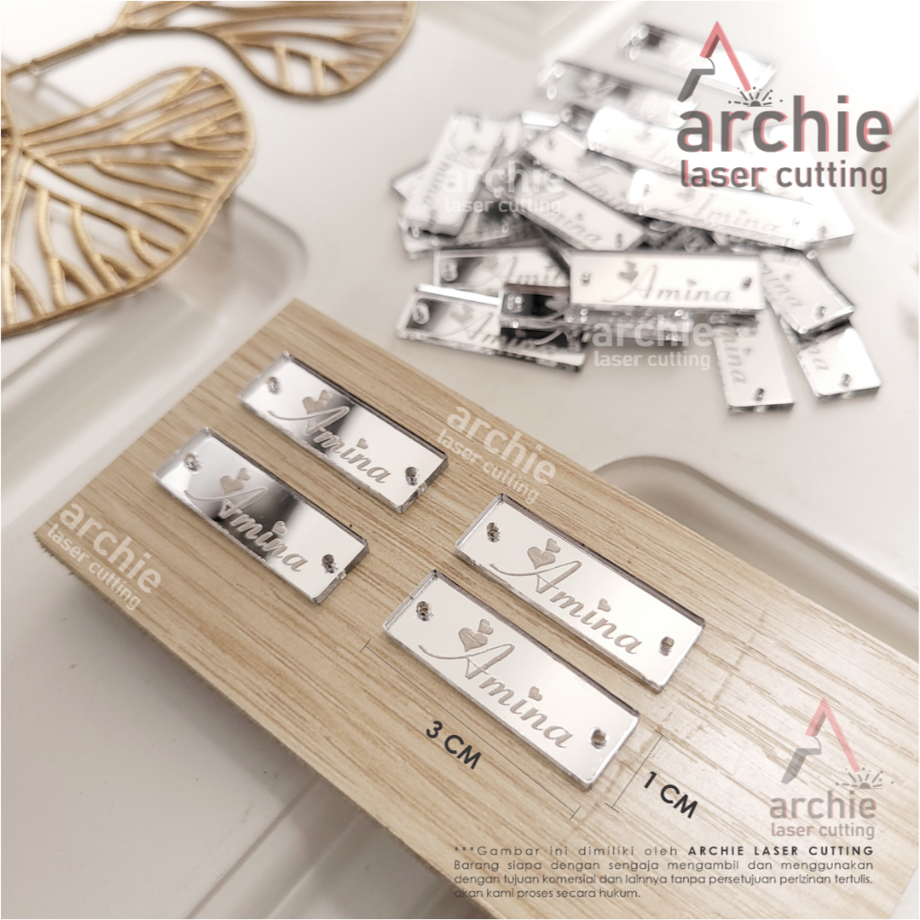 

Label Produk Akrilik Mirror SILVER / Label Jilbab Rebranding / Label Kerudung / Label Hijab / Tag Akrilik