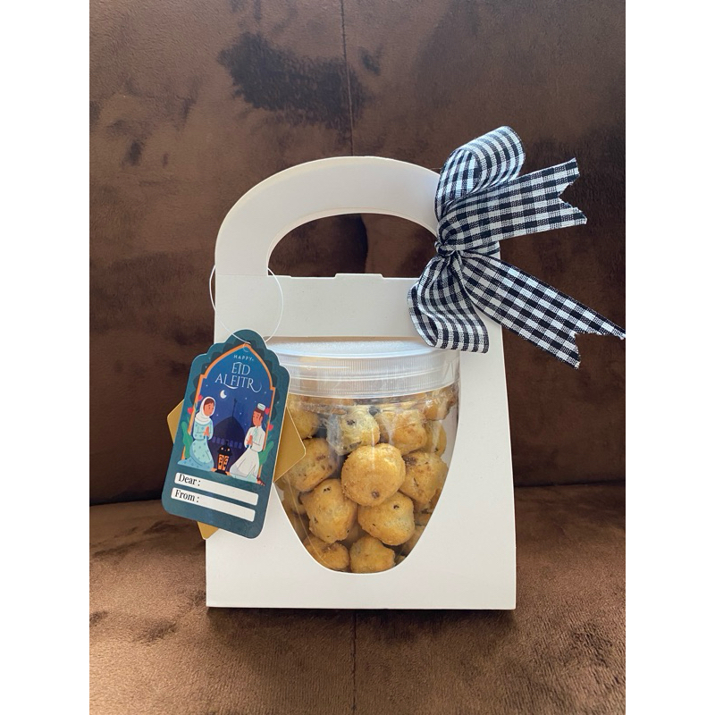 

HAMPERS kue Lebaran cantik jinjing 600g