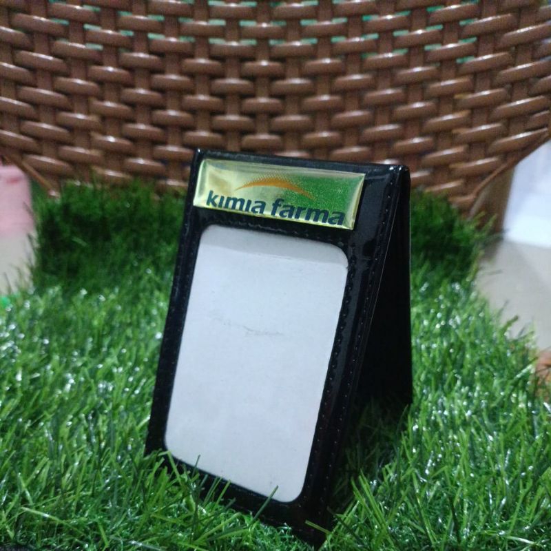 

Dompet id card saku Kimia Farma